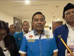 Haris Pertama ‘Sentil’ Ubedillah Badrun: Jangan Bungkus Opini Politis Pakai Jubah Akademisi